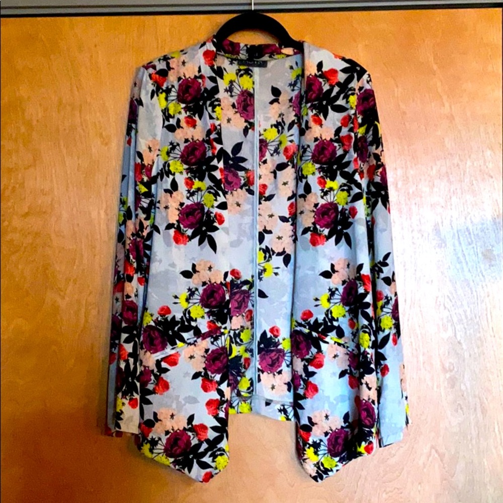 ASTR floral blazer